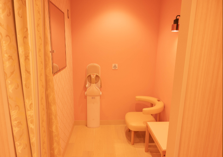 ❷西棟2F(南エレベーター横)