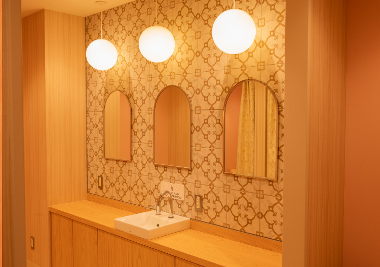 ❷西棟2F(南エレベーター横)